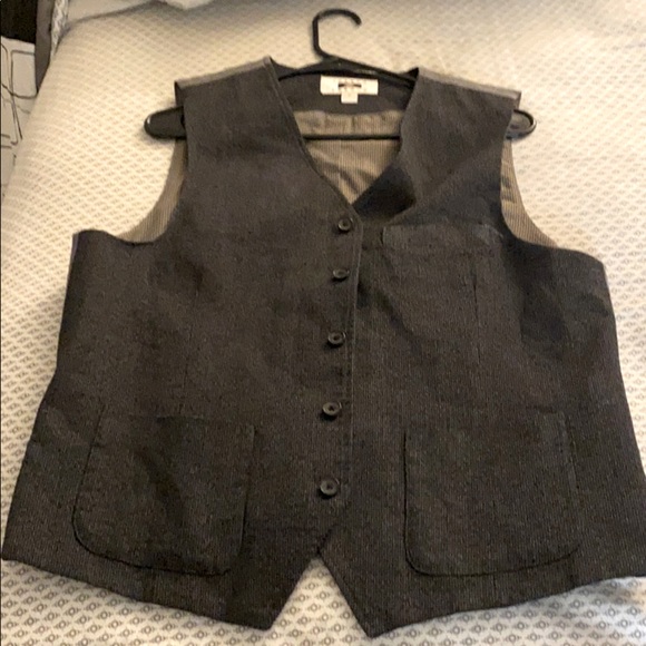 Men’s vest - Picture 1 of 4